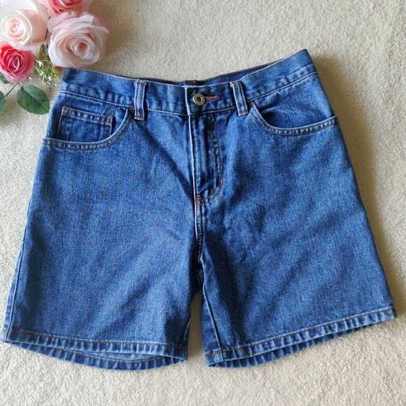 Calvin Klein Pants - Calvin Klein Jean Shorts Sz(1) 100% Cotton